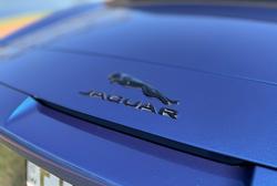 2022 JAGUAR F-TYPE P450 R-DYNAMIC RWD (331kW)