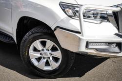 2021 Toyota
PRADO GXL