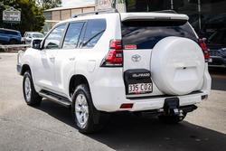 2021 Toyota
PRADO GXL