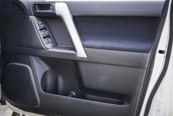 2021 Toyota
PRADO GXL