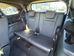 2025 Isuzu MU-X LS-T