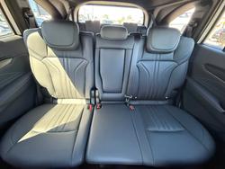 2025 Isuzu MU-X LS-T