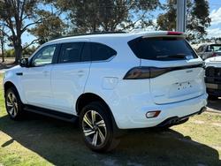 2025 Isuzu MU-X LS-T