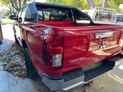 2025 Mitsubishi Triton GLX-R