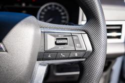 2024 MITSUBISHI OUTLANDER ES 7 SEAT (2WD)