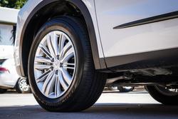 2024 MITSUBISHI OUTLANDER ES 7 SEAT (2WD)