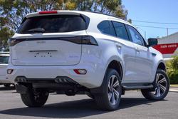 2025 Isuzu MU-X LS-T