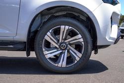 2025 Isuzu MU-X LS-T