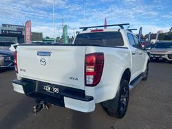 2022 Mazda
BT-50 XTR