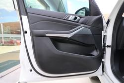 2020 BMW X5 xDRIVE40i M SPORT