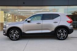 2022 Volvo XC40 T4 Inscription