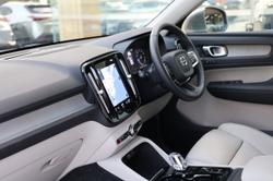 2022 Volvo XC40 T4 Inscription
