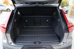 2022 Volvo XC40 T4 Inscription