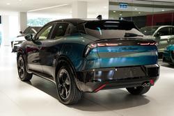 2025 Alfa Romeo Junior Ibrida