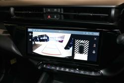 2025 Alfa Romeo Junior Ibrida