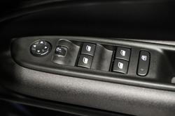 2025 Alfa Romeo Junior Ibrida