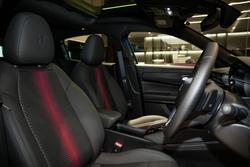 2025 Alfa Romeo Junior Ibrida