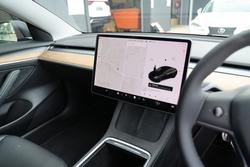 2021 TESLA MODEL 3 PERFORMANCE
