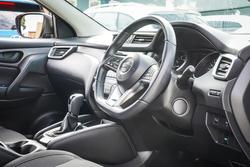 2019 NISSAN
                QASHQAI ST