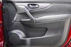 2019 NISSAN
                QASHQAI ST