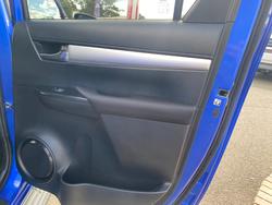 2021 Toyota Hilux 4x4 Hilux 4x4 SR5 2.8L T Diesel Automatic Double Cab 2L70350 001