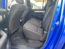 2021 Toyota Hilux 4x4 Hilux 4x4 SR5 2.8L T Diesel Automatic Double Cab 2L70350 001