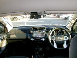 2017 TOYOTA
LANDCRUISER PRADO GXL (4x4)