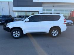 2017 Toyota Prado GXL White