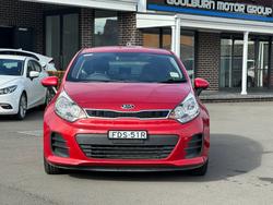 2016 KIA
RIO S