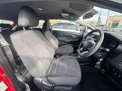 2016 KIA
RIO S