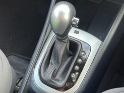 2016 KIA
RIO S