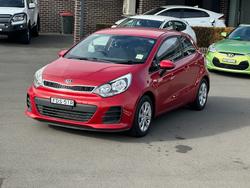 2016 KIA
RIO S
