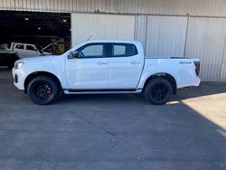 2025 ISUZU
D-MAX LSU