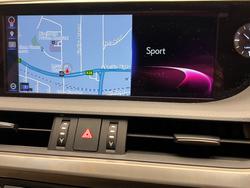 2019 Lexus
ES300h Luxury 2.5L Hybrid Auto CVT Sedan