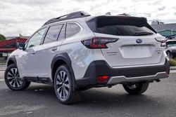 2025 Subaru Outback AWD Touring XT