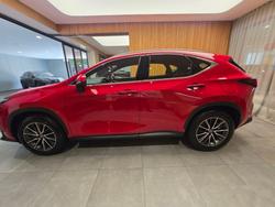2025 Lexus NX350H Luxury 2WD