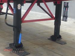 2006 Maxitrans 12 Pallet Refrigerated Rollback Pantech A Trailer