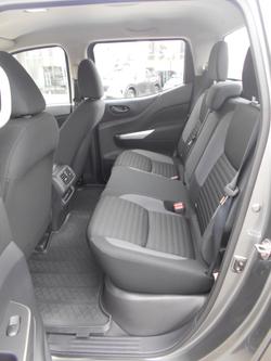 2024 Nissan
Navara SL Warrior