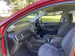 2018 Holden
                Equinox 