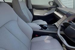 2026 Jaecoo J5 EV Summit