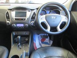 2013 Hyundai ix35 Highlander Series II Blue