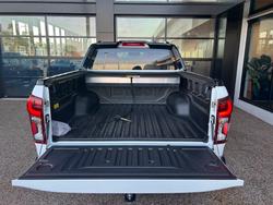 2025 Mazda
                BT-50 SP
