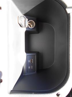 2025 NISSAN NAVARA ST-X