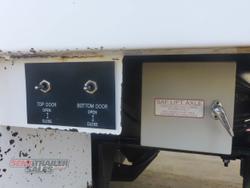 2005 Vawdrey Compactor Trailer