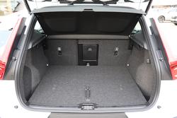 2024 Volvo
XC40 Plus B4
