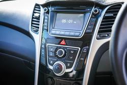 2013 Hyundai
                i30 