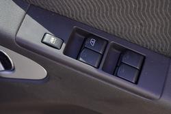 2014 Nissan Navara ST