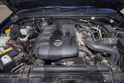 2014 Nissan Navara ST