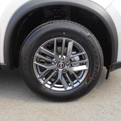 2025 Nissan X-TRAIL ST