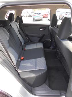 2025 Nissan X-TRAIL ST